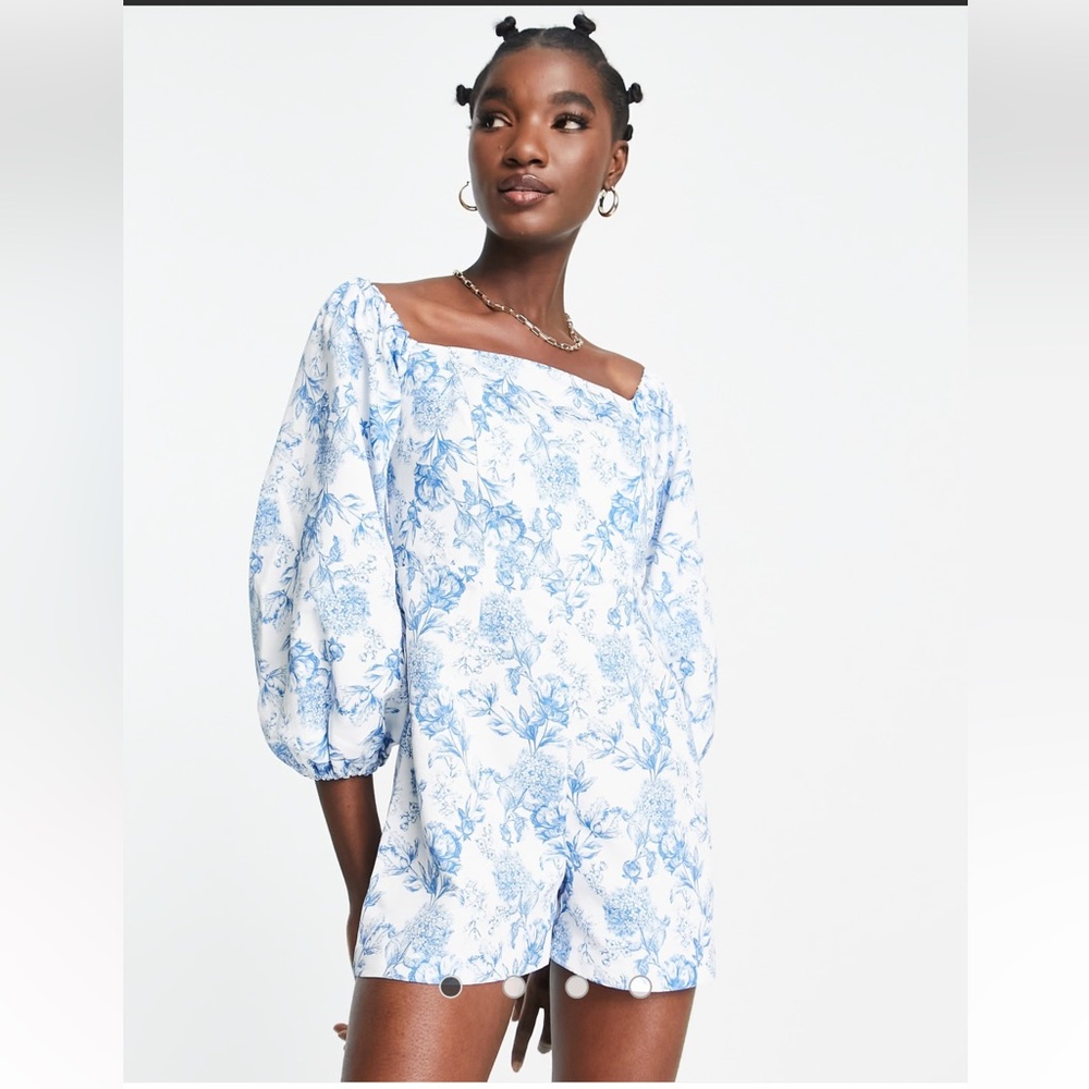 River Island Blue & White Floral Puff Sleeve Romper